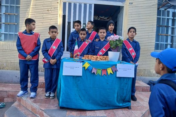 جشن  ولادت حضرت زینب(س) در دبستان عجب شیر