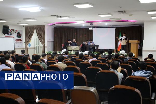 اختتامیه جشنواره علمی - هنری پرچمداران گام دوم انقلاب در سمنان