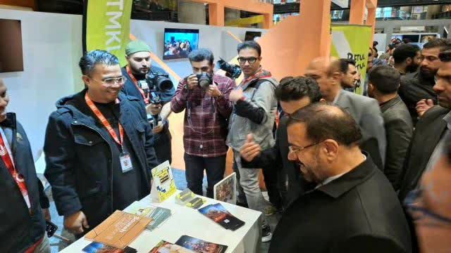 استقبال پر شور مردم از جشنواره بین المللی فیلم فجر