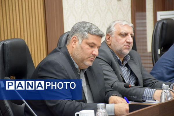 هم‌اندیشی متولیان واحدهای صنعتی تربت‌حیدریه برای رفع چالش‌ها و پیشبرد توسعه