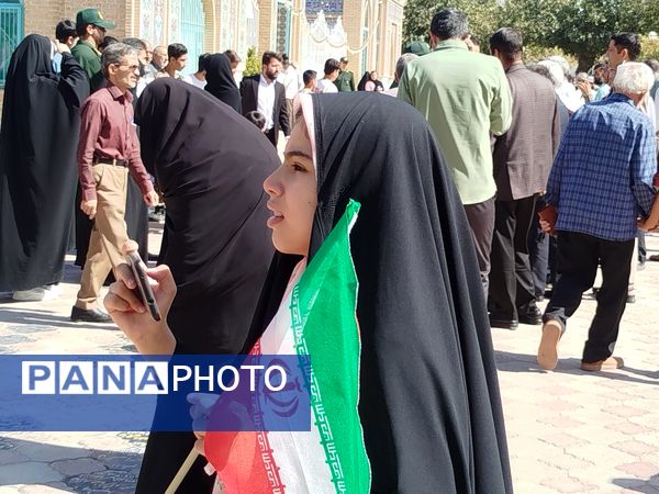 نسل آینده در صف اول خشم