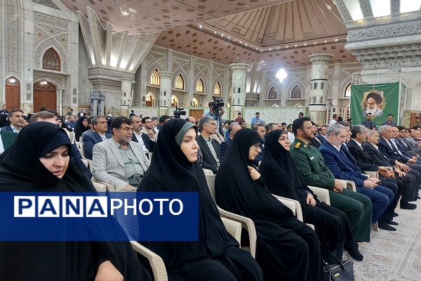 برگزاری آیین تجدید میثاق فرهنگیان با آرمان‌های امام خمینی(ره) با حضور وزیر آموزش و پرورش 