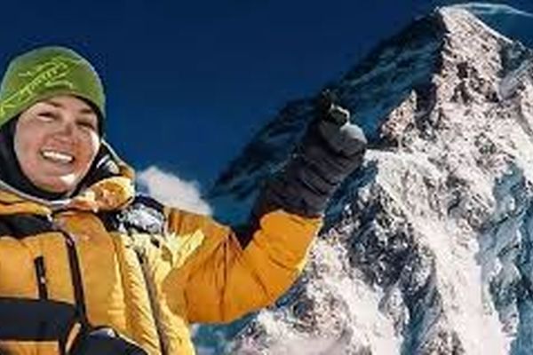 ۱۴ قله ‌زیر گام‌های بانوی کوهنورد ایران؛ ‌حسامی‌فر به باشگاه ۸۰۰۰‌متری‌ها پیوست