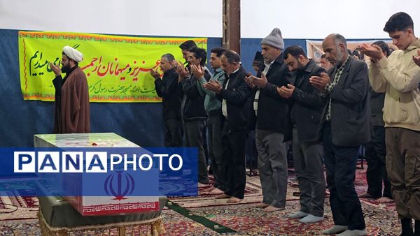 پذیرایی از مهمانی ویژه شهرستان بهاباد؛ شهید گمنام