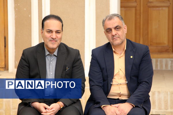 نشست مدیران سازمان دانش آموزی و رابطین پانا استان یزد