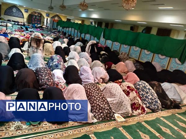 لحظات ناب اعتکاف دانش‌آموزی دختران در جاسک