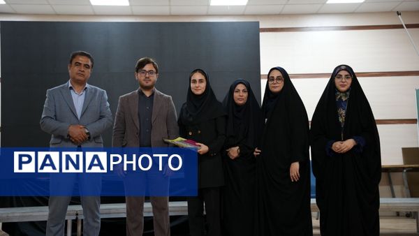 تجلیل از برگزیدگان جشنواره‌های فرهنگی و هنری دانش‌آموزان مازندران
