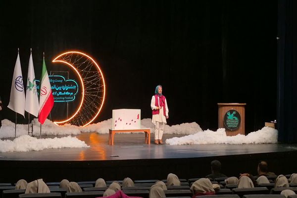 استقبال دانش‌آموزان اصفهانی از بیست‌وهفتمین جشنواره بین‌المللی قصه‌گویی 