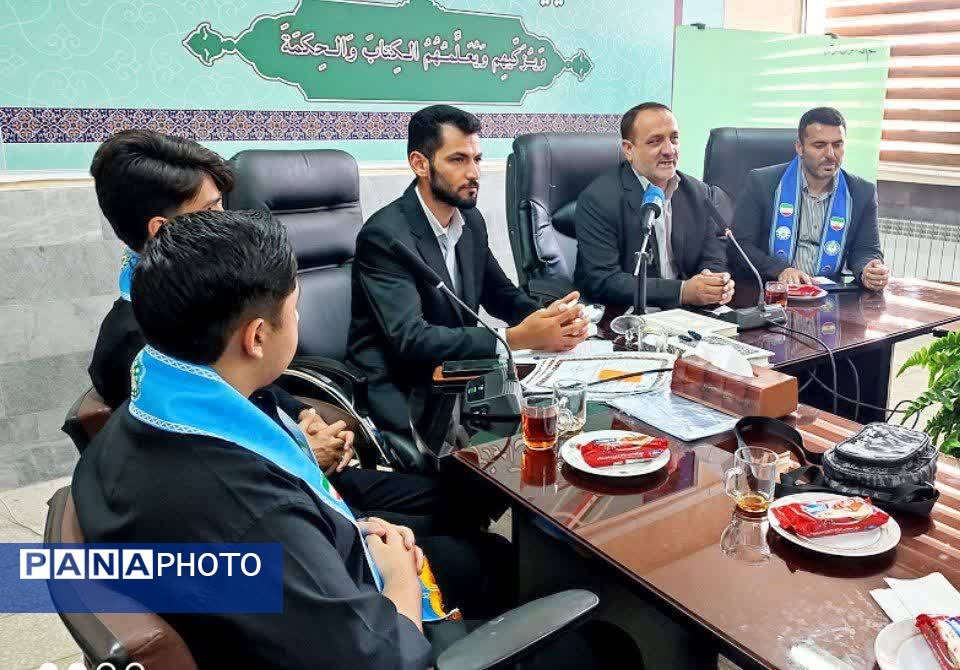 نشست هم اندیشی دانشآموز خبرنگاران پانا در شهرستان کلات