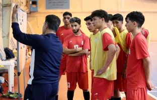 برپایی یوزهای جوان در سرزمین یخی