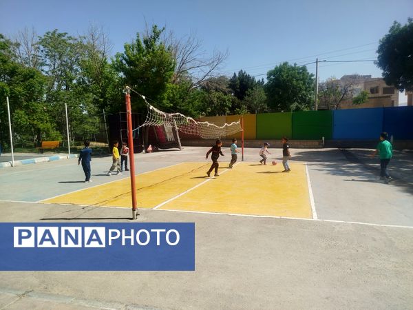 اردوی دانش‌آموزان مدرسه پسرانه مبین در پارک جنگلی شیروان