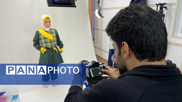 عکاسی از برترین آثار جشنواره ملی طراحی و دوخت لباس دانش‌آموزی