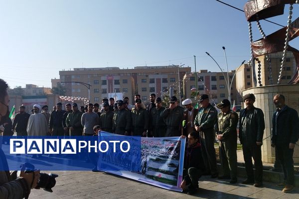 زنگ انقلاب در اصفهان نواخته شد