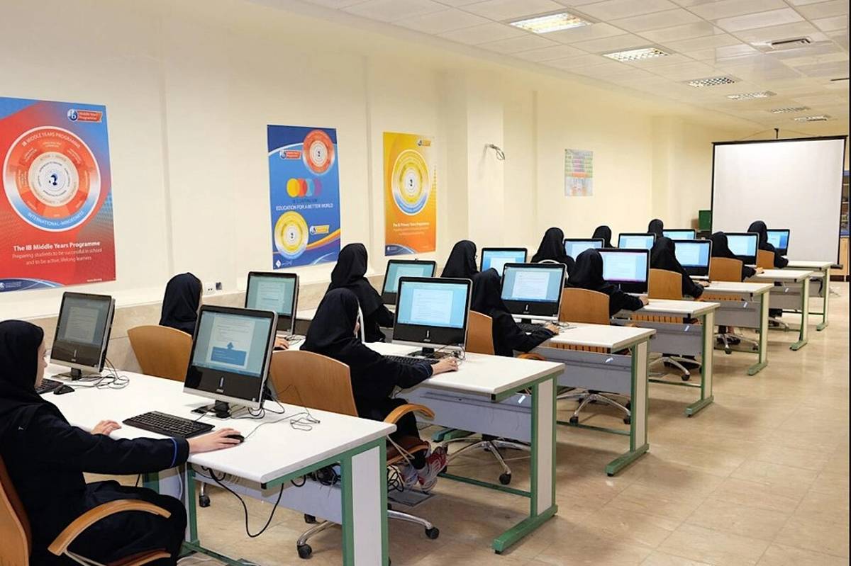 هوش مصنوعی در مدارس؛ ابزار عدالت آموزشی یا تهدید خلاقیت؟