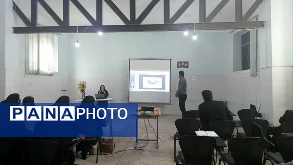 معلمان به‌روز، آموزش پویا؛ کهنوج میزبان دوره توانمندسازی دبیران ادبیات