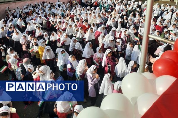 طنین زنگ استکبارستیزی در مدارس منطقه ۵ تهران به صدا در آمد