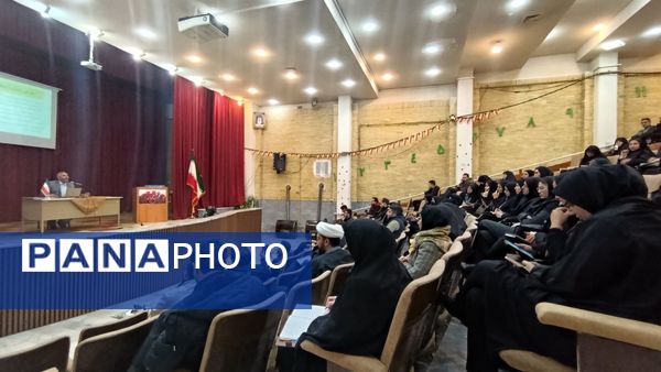 رونمایی از بسته «ایرانمون» در کارگاه تخصصی پرورشی شهرستان اسکو