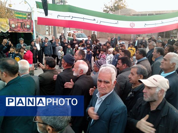 مراسم وداع با شهید گمنام در روستای جابوز شهرستان خلیل‌آباد 