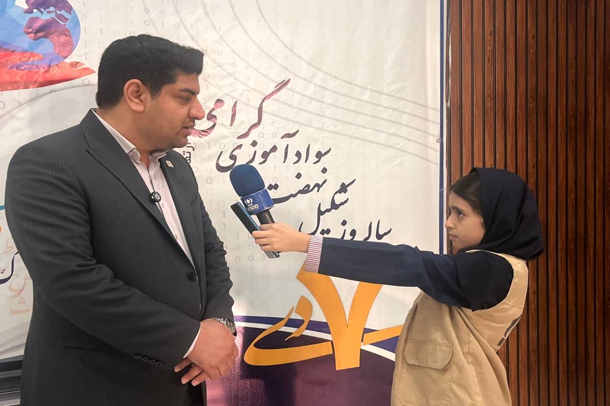 ۱۱۵ پایگاه سواد آموزی با شعار تحول کار خود را آغاز کردند