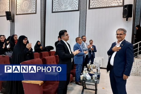 مراسم تکریم و معارفه رئیس اداره آموزش و پرورش کهریزک 