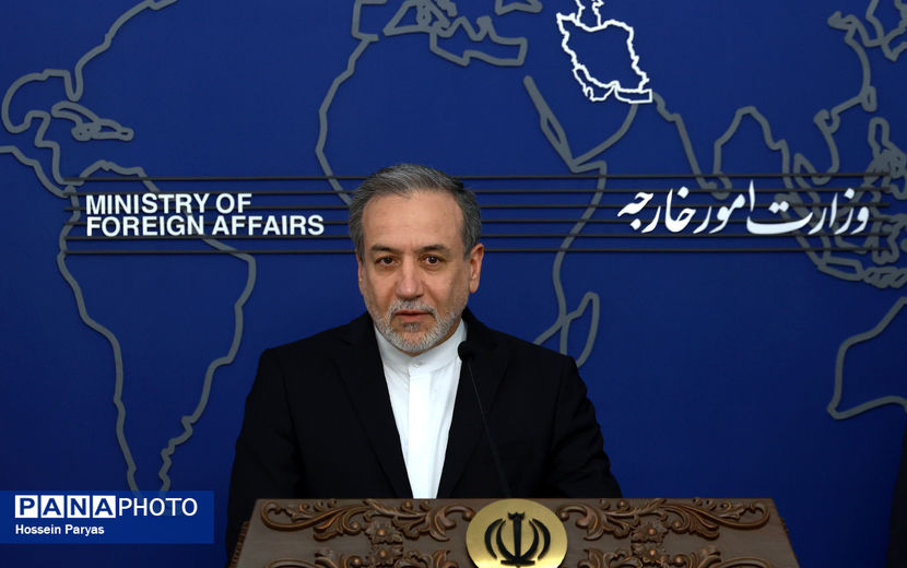 وظیفه وزارت امور خارجه تلاش برای رفع تحریم‌ها است