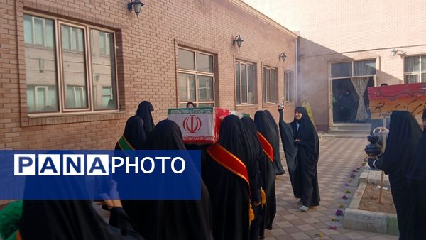 بوی عطر شهدا دوباره شهر را پر کرد 