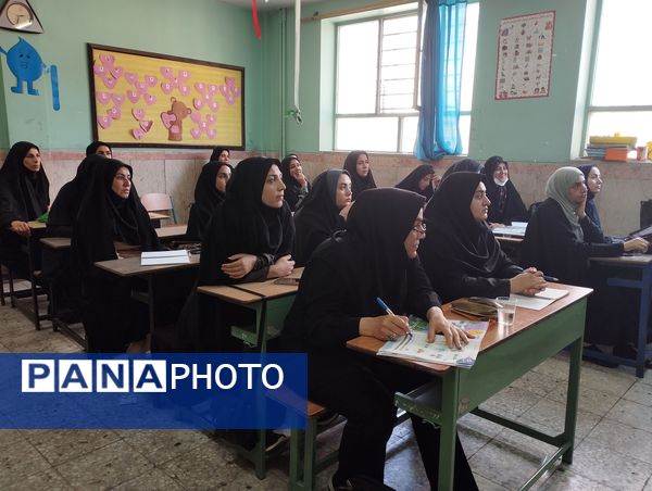 توانمندسازی نومعلمان ملارد در راستای طرح شهید همت در دبستان حضرت صدیقه(س)