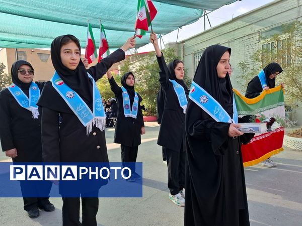 زنگ نیک اندیشی با هدف ترویج فرهنگ و مشارکت خیرین مدرسه ساز در هنرستان دکتر هادوی