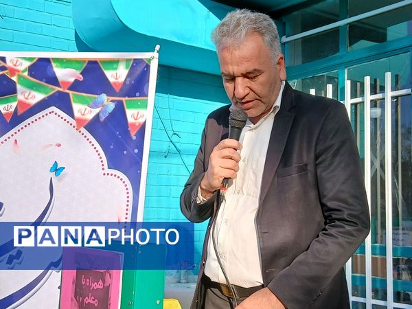 افتتاحیه طرح همیاران معلم در دبیرستان دخترانه فاطمیه