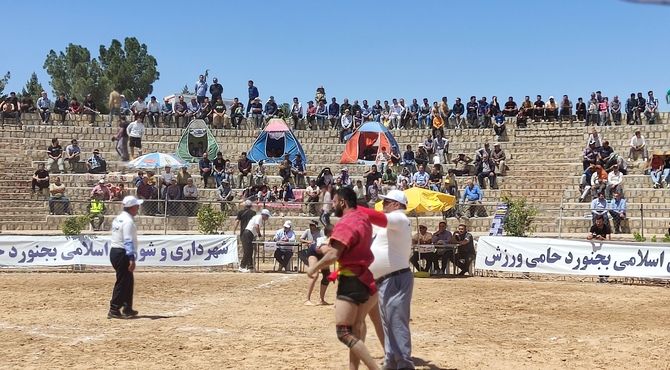 برگزاری مسابقات کشتی سنتی باچوخه در گود دوبرار بجنورد 
