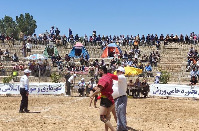 برگزاری مسابقات کشتی سنتی باچوخه در گود دوبرار بجنورد 