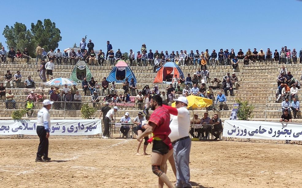 برگزاری مسابقات کشتی سنتی باچوخه در گود دوبرار بجنورد 