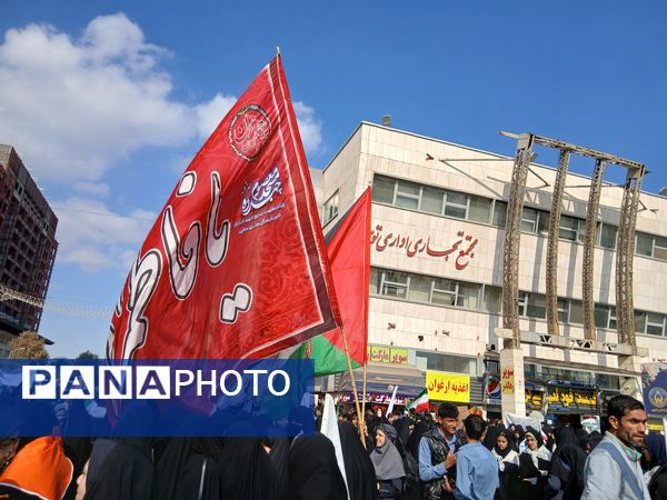 ۱۳ آبان،  روز آشکار ساختن ناتوانی استکبار 