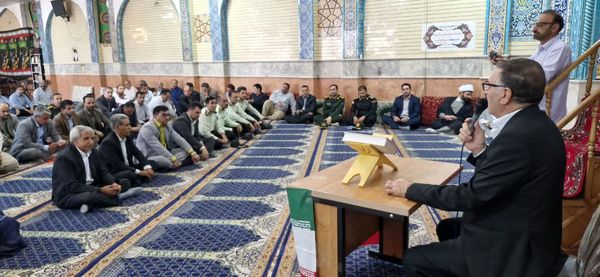 گرامی‌داشت هفته دولت در نورآباد