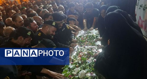 مراسم وداع با شهید امنیت هادی میرآبادی در مسجد جامع شهرستان نیشابور 