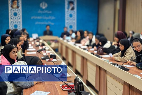 انتخابات انجمن های ورزشی دانش‌آموزی ناحیه دو بهارستان