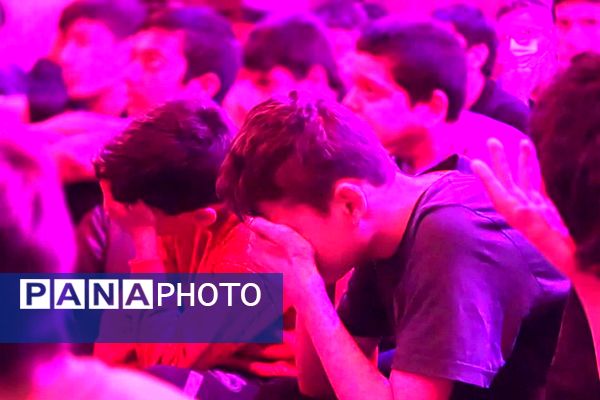 مراسم اختتامیه اعتکاف دانش آموزی در ناحیه دو شهرری 