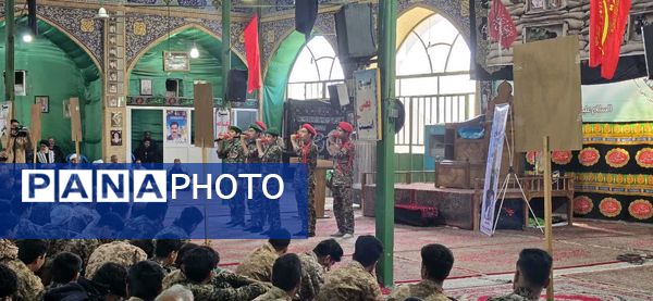 حضور گسترده فرهنگیان و دانش‌آموزان بسیجی بافق در همایش اقتدار