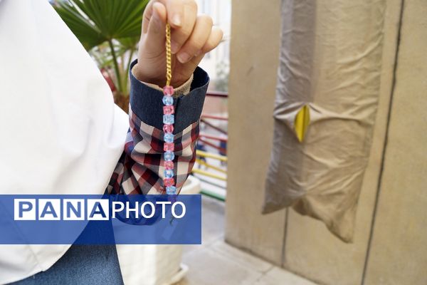 جشن روز دانش‌آموز در مدرسه شهدای پانزده خرداد قرچک