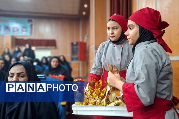 نشست فصلی مدیران شهرستان قرچک