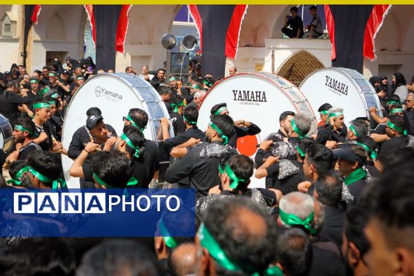 مراسم عاشورای حسینی در مشهد اردهال کاشان