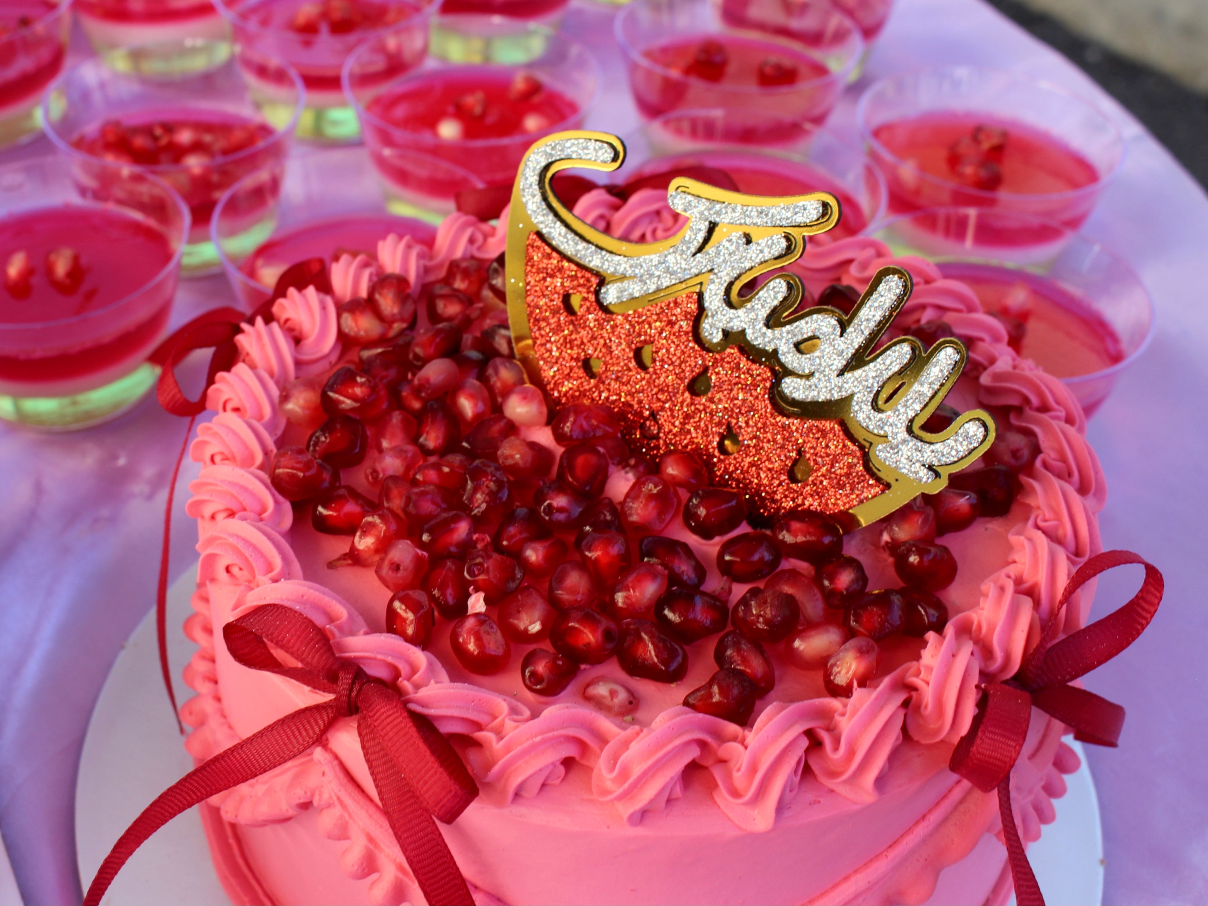 جشن یلدای دانش‌آموزی، در دبیرستان هیات امنایی دخترانه معراج اردبیل