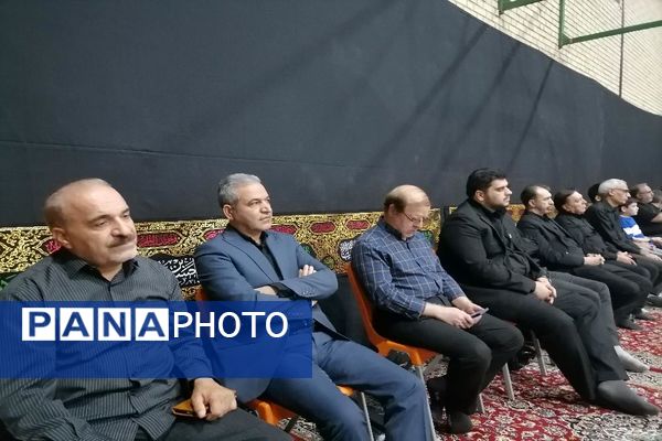 فرهنگیان آموزش و پرورش ناحیه سه در سوگ امام هشتم
