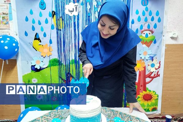 جشن آب در مدرسه سحر 