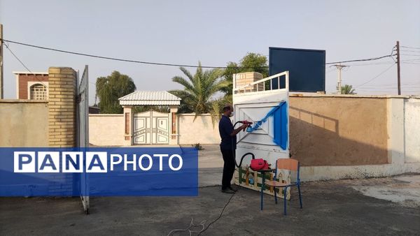 اجرای طرح «شهید عجمیان» با هدف رنگ‌آمیزی و شاداب‌سازی مدارس فین