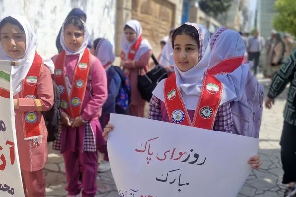 برگزاری اردوی پیشتازان دبستان آزادی به مناسبت هفته زمین پاک و هوای پاک