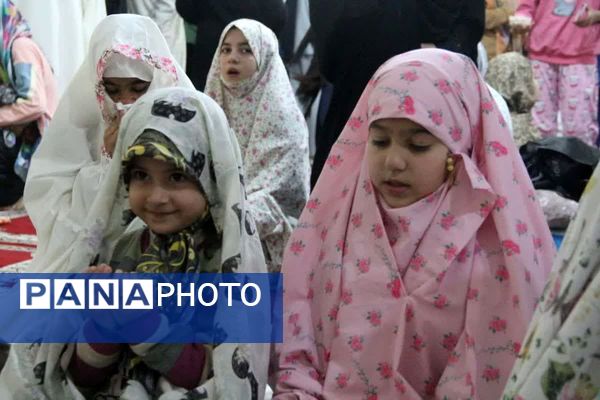 جلوه‌های معنویت و ایثار در اعتکاف مسجد الزهرا(س) قیامدشت