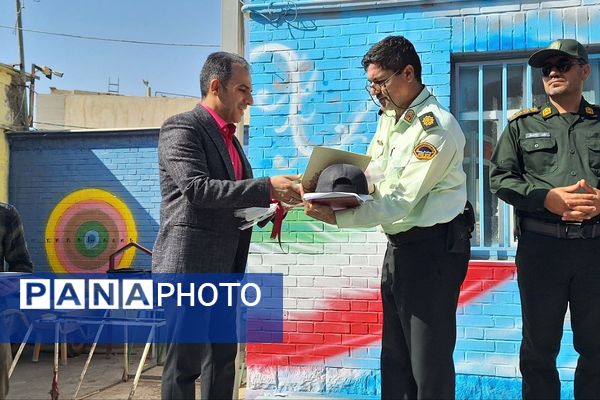 گرامیداشت هفته فراجا در دبستان های جعفریه و شیخ جنید شهرستان پیشوا