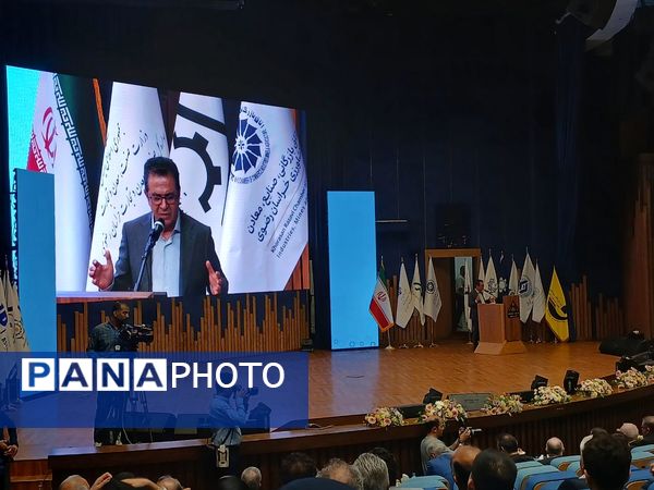 چهره‌های تلاش در صنعت و معدن خراسان رضوی؛ تصاویری از خط مقدم اقتصاد بخش خصوصی کشور