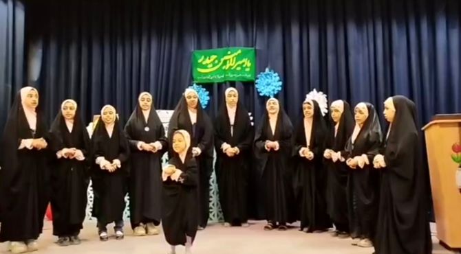 جشن در کانون پرورش و فکری کودکان و نوجوانان شهر حبیب آباد 